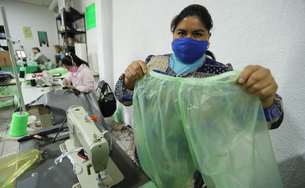 Inovaplastix: la historia de un negocio que se reinventó durante la pandemia, produciendo 80 mil bolsas para cadáveres Foto: Jorge Alvarado