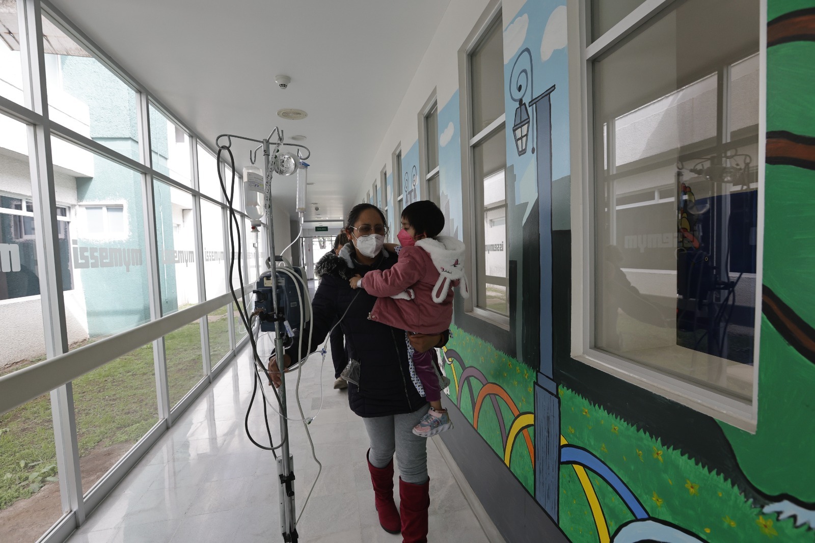En el Estado de México, existen diversas organizaciones que brindan ayuda a estas familias. Foto Jorge Alvarado
