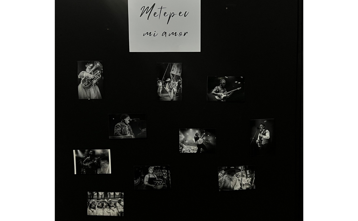 El Museo del Barro en Metepec se llena de arte con la inauguración de la exposición fotográfica 'Gabinete de Sombras' del joven talento Axel Krishna Cosme / Foto: Alejandra Santillán
