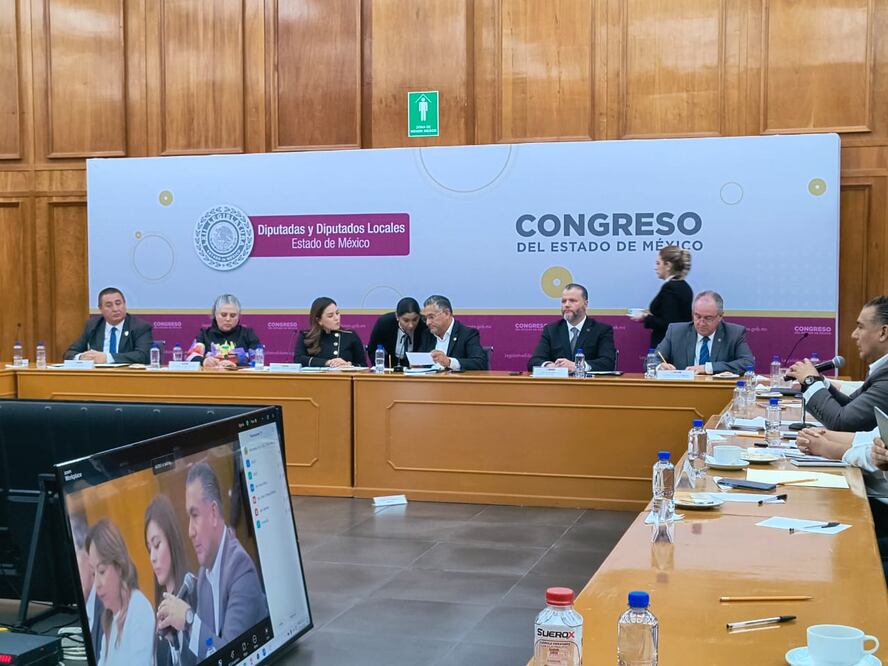 La instalación de la Comisión Legislativa para el Combate a la Corrupción en Edomex. Foto Alma Rodríguez