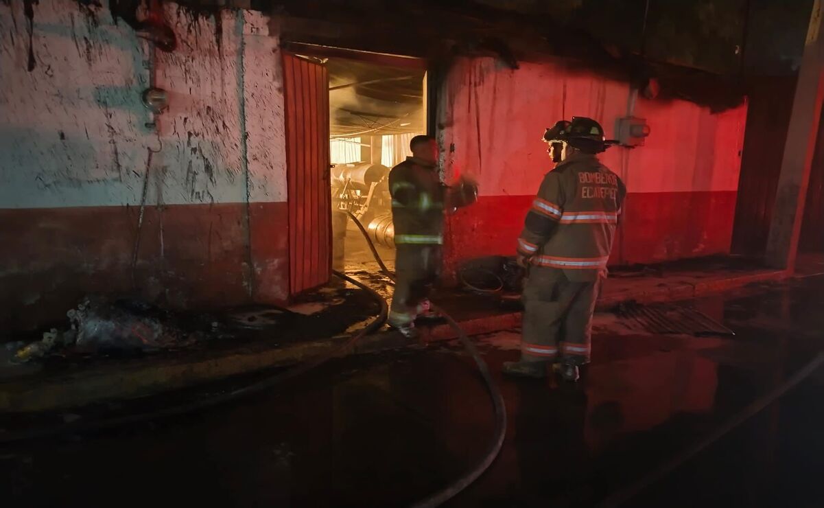 Después de  casi dos horas de labores, los vulcanos  sofocaron el incendio / Foto Especial
