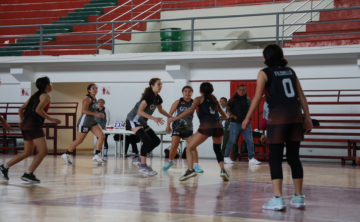 100 equipos de baloncesto participaron en la fase clasificatoria estatal / Foto Roberto Peñuelas Guerrero
