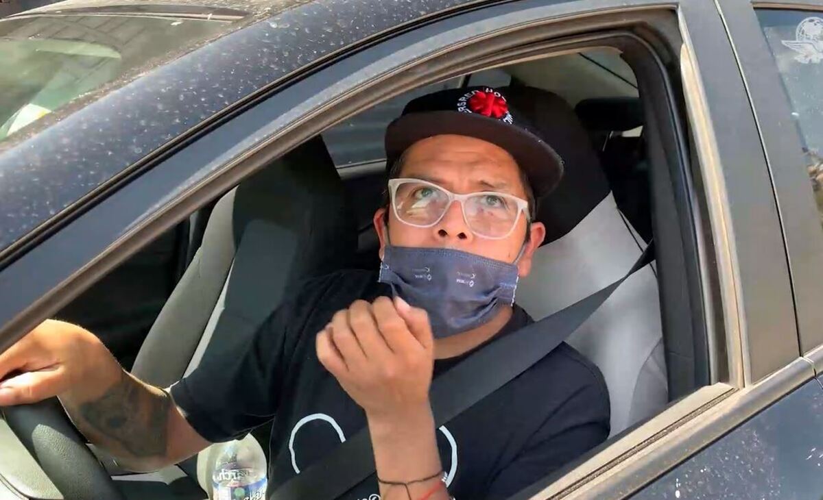 Pablo, víctima de un intento de robo mientras estaba en su carro.