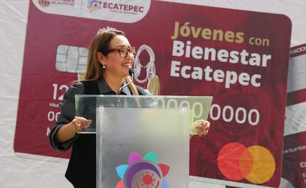 Azucena Cisneros apoya con transporte a 5 mil universitarios para que continúen sus estudios