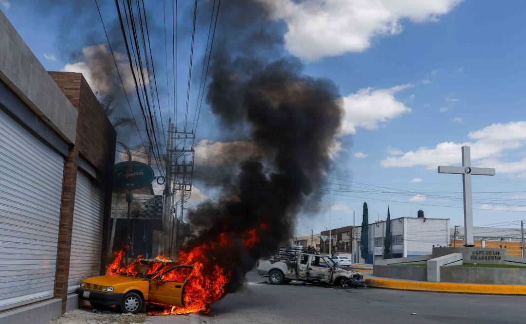 Pese a las agresiones, los transportistas manifestaron su solidaridad y apoyo a la estrategia de seguridad de las Fuerzas Armadas. Foto Diego Simón / El Universal