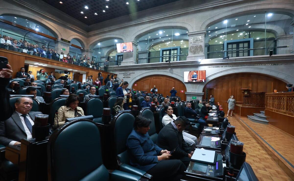 Destacó que hoy en día el Estado de México la fuerza laboral es de 8.2 millones de personas / Foto Alejandro Vargas