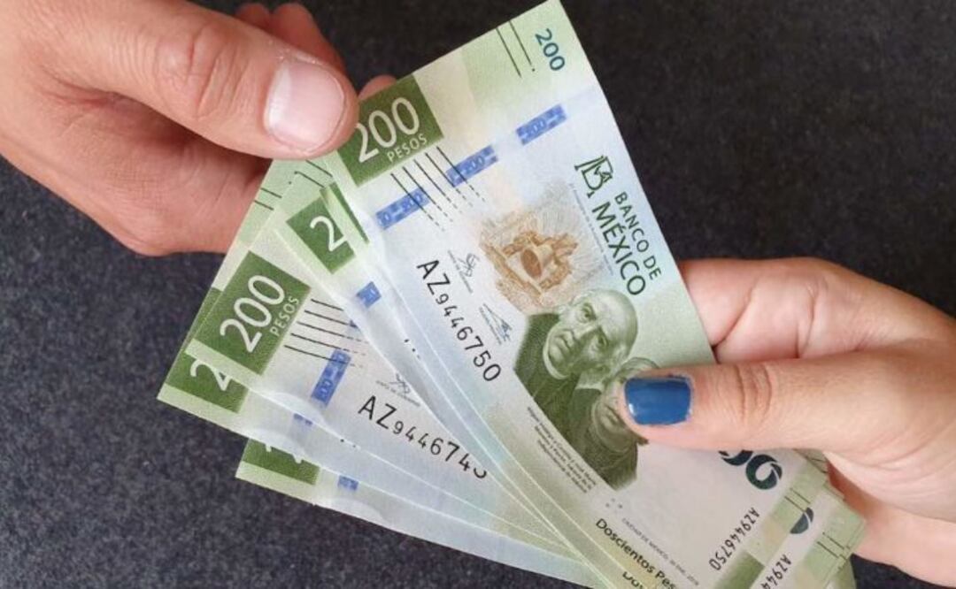 Utiliza tu aguinaldo para ahorrar y hacer realidad tus metas Foto: Especial