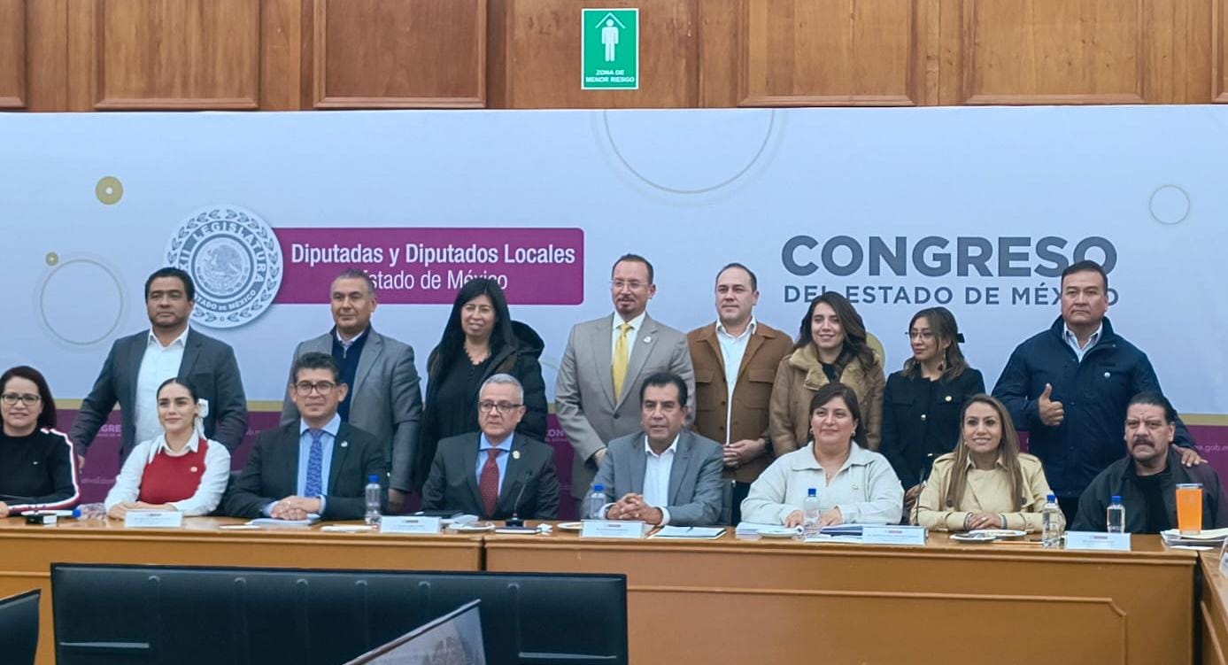 El Congreso mexiquense aprobó el Paquete Fiscal 2025, el cual incluye un mayor presupuesto para el sector salud, obras públicas y seguridad. Foto Especial