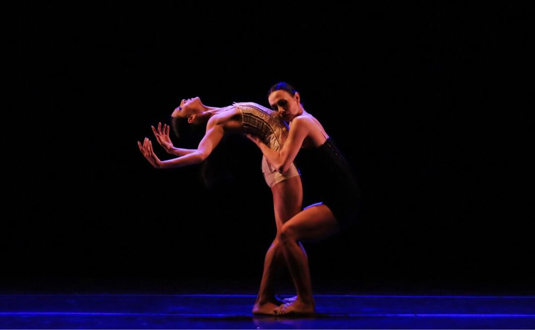 El Festival Danzatlán 2025 se prepara para su clausura en Texcoco, con la participación de la compañía Barro Rojo Arte Escénico. Foto: Especial