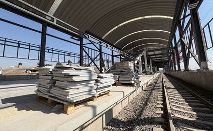 Vecinos de Tultepec mantienen protesta y campamento en obras del Tren Suburbano