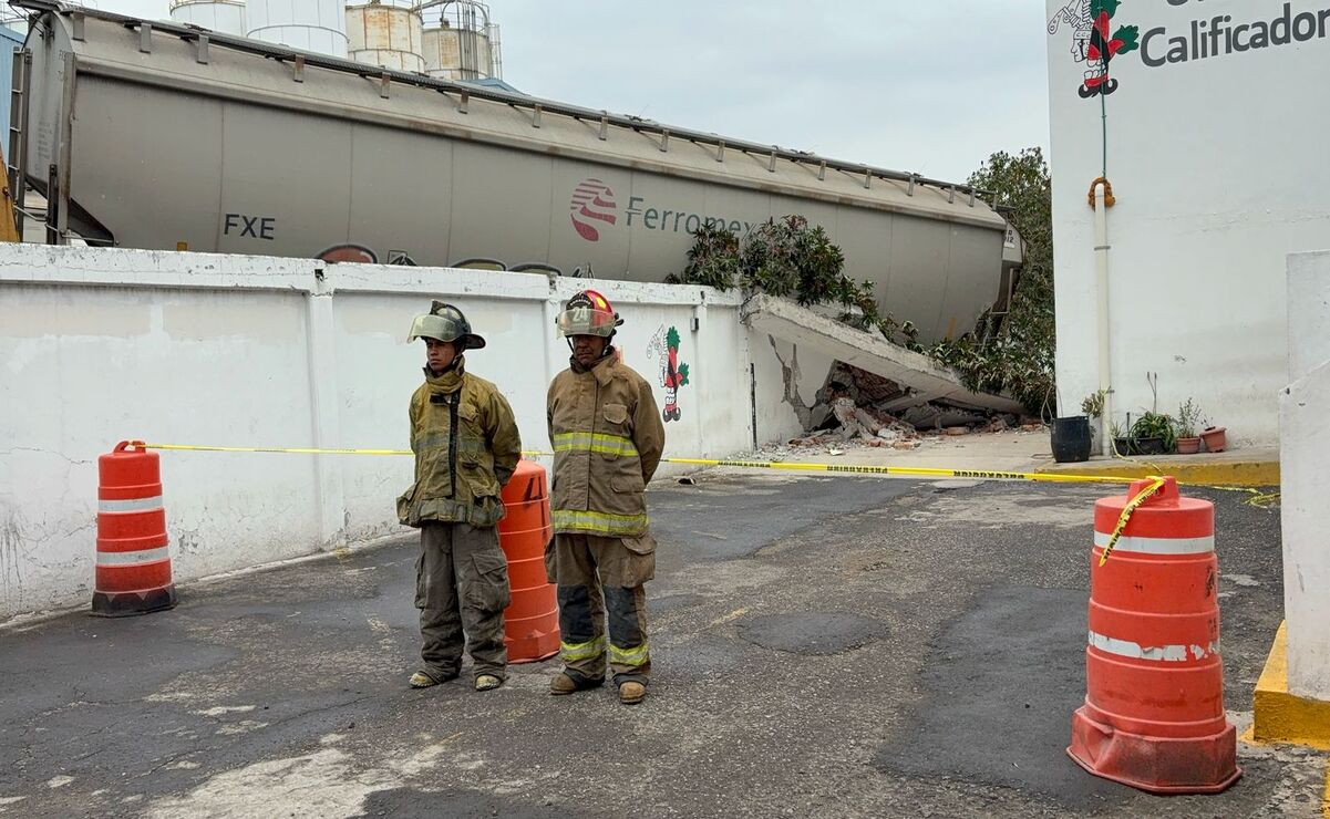 El accidente ferroviario ocurrió cuando dos vagones de la empresa Ferrovalle chocaron y se salieron de la vía del tren. Foto: Arturo Contreras  / El Universal Estado de México