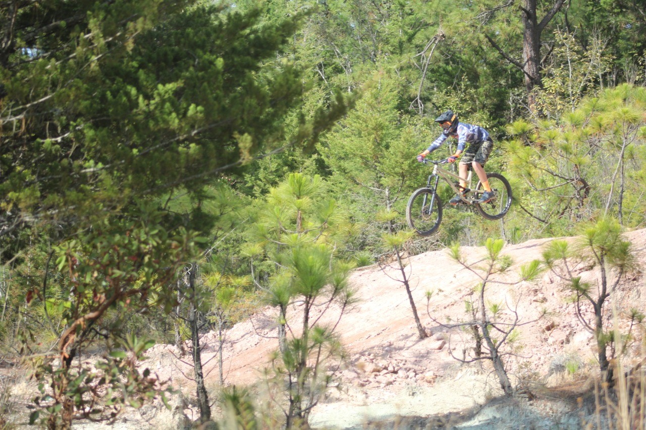 Pista de ciclismo de montaña en Sultepec. Foto Especial