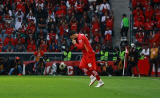 ¡Infierno total! Toluca vence a Juárez y celebra el regreso de Alexis Vega