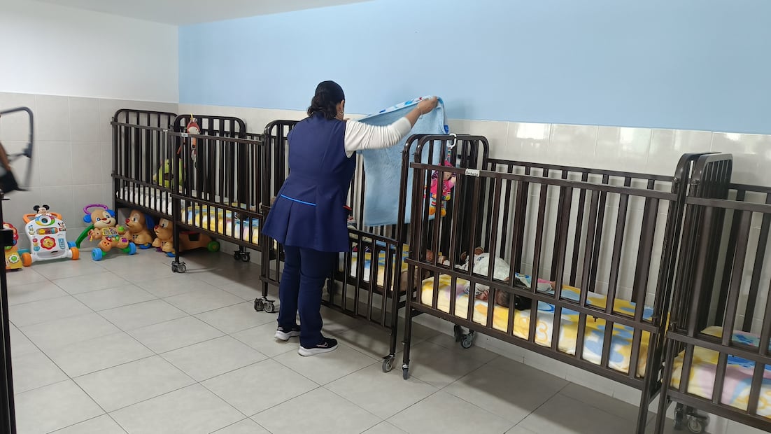 Aunque el Edomex logró 98 adopciones en 2024, la cifra es mínima comparada con los más de 1,400 niños en situación de orfandad. Foto Gisela González / El Universal