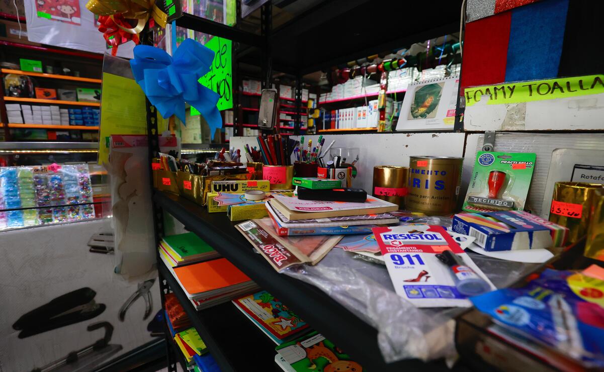 En la entidad mexiquense se verán beneficiadas 29 mil 877 negocios de papelerías con el regreso a clases. Foto: Alejandro Vargas / El Universal Estado de México