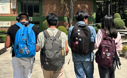 ¡Pin-manía en Toluca! Jóvenes emprendedores encuentran en los pines un negocio de moda