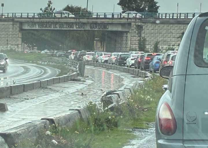 El accidente fue a la altura de la localidad de San Miguel Totocuitlapilco, en el municipio de Metepec / Foto Especial