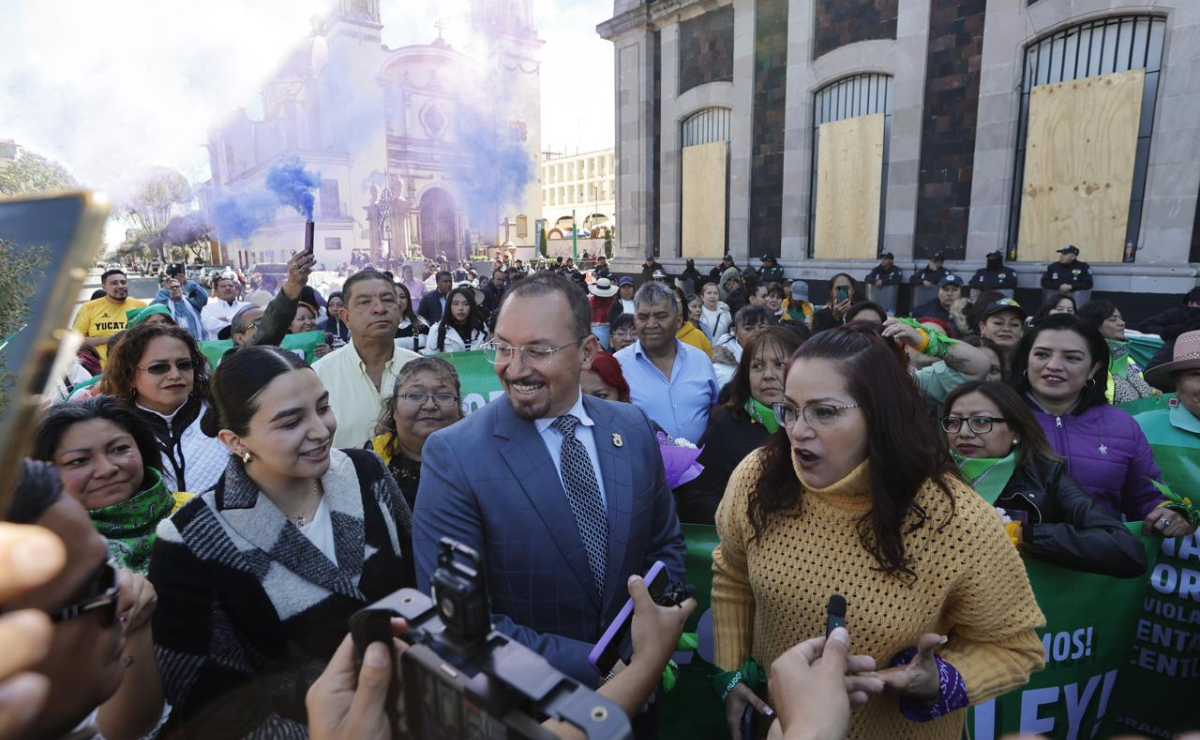 Omar Ortega comento que aún falta la aprobación de leyes para que el Estado pueda brindar el servicio con gratuidad Foto: Jorge Alvarado
