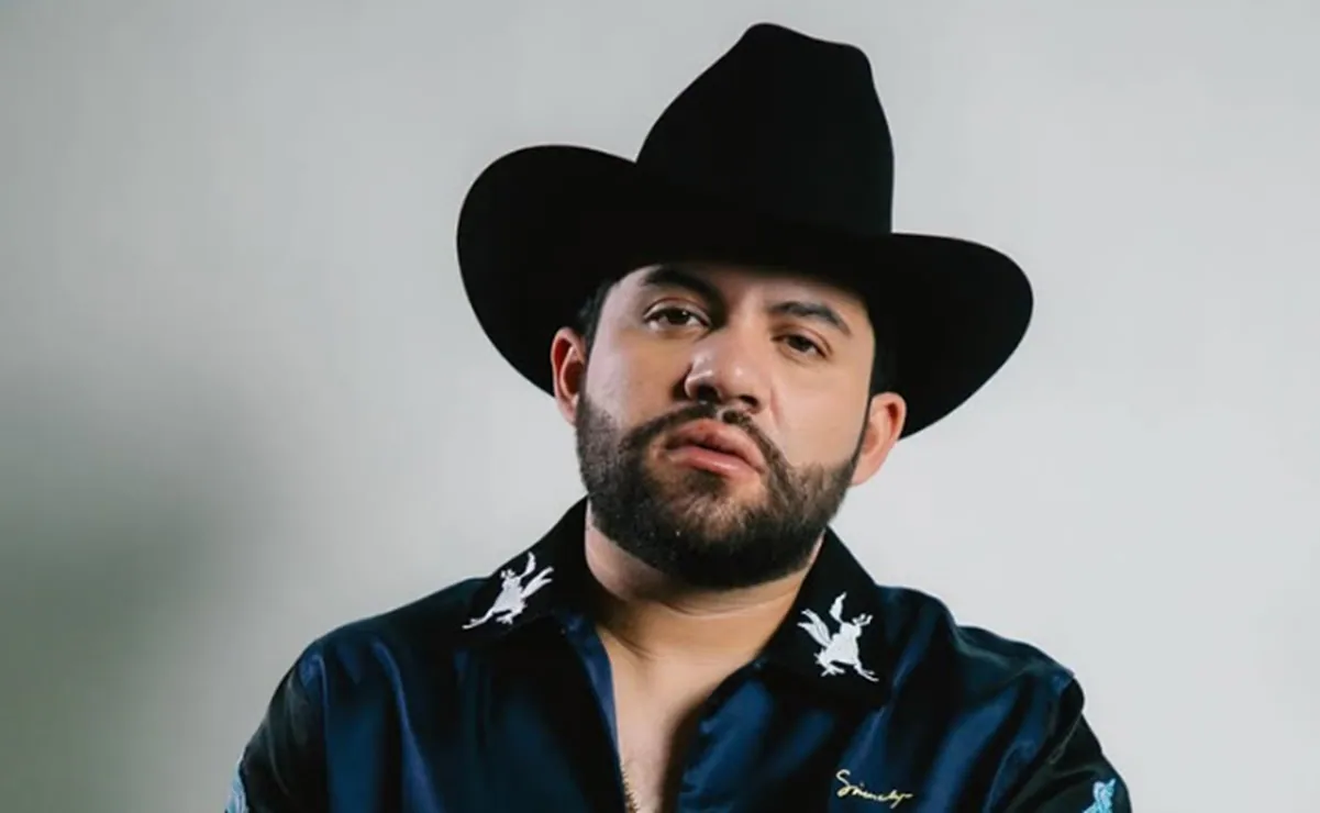 La letra de las canciones de Luis R. Conriquez suelen narrar "historias" de personajes involucrados en el crimen organizado. Foto: Especial
