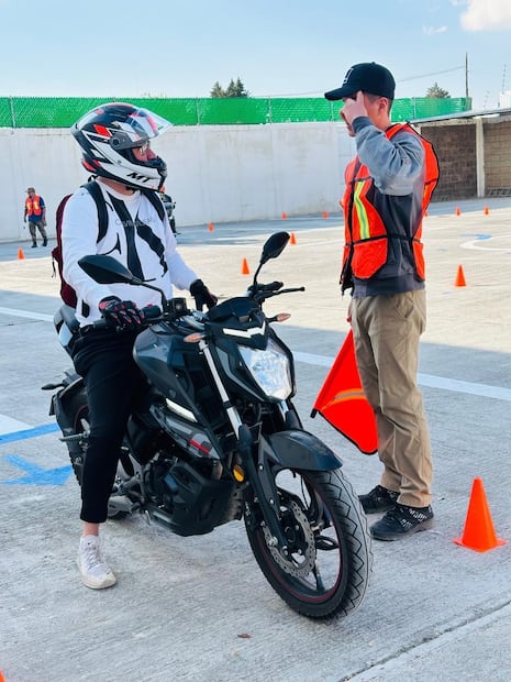 La certificación es realizada por empresas acreditadas ante el Consejo Nacional de Normalización y Certificación de Competencias Laborales (Conocer) y tiene un costo de 460 pesos. Foto. Especial