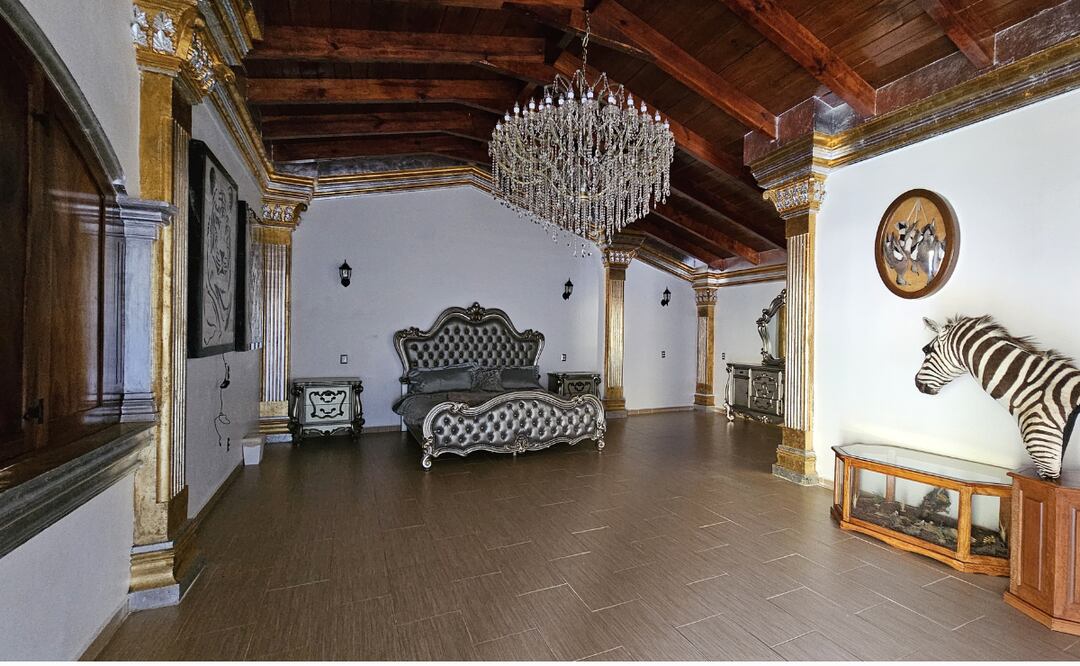Lujos y excentricidades en inmuebles de la Familia Michoacana. Foto: Especial