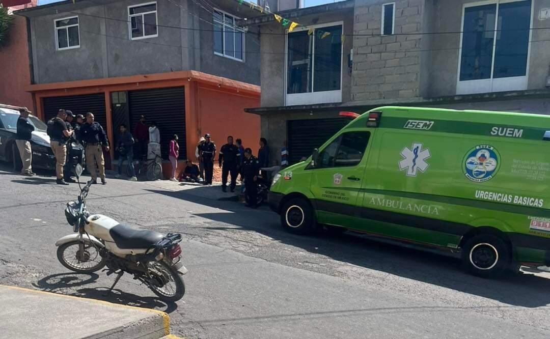 Los paramédicos a su arribo brindaron atención prehospitalaria a Martín, el cual presentó una herida de bala en el brazo Foto: Especial