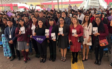 Olimpia coral lleva mensaje contra la violencia digital a escuelas mexiquenses