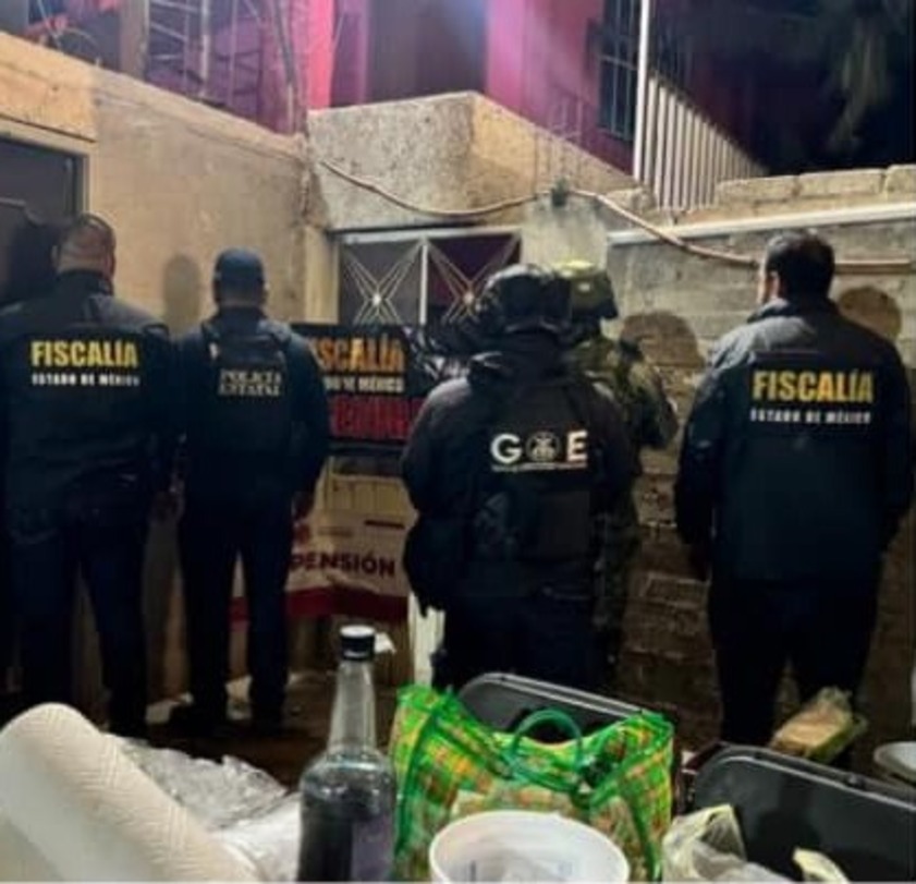 Operativo conjunto en Naucalpan logra poner fin a crueles peleas de gallos y asegura a responsables. Foto Especial