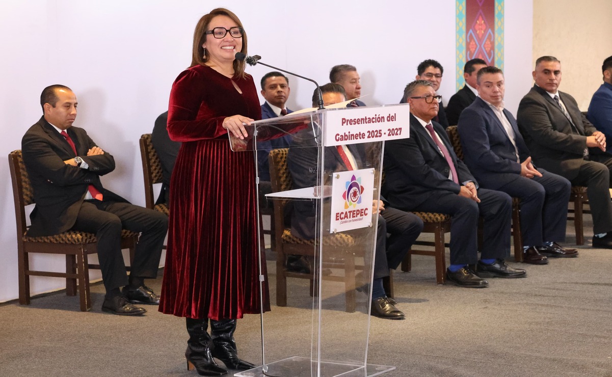 Azucena Cisneros mencionó que aún no tiene información sobre el nivel de crisis económica en Ecatepec. Foto: Luis Camacho