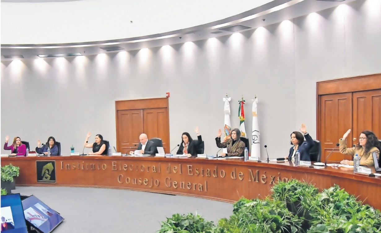 Sesión del Instituto Electoral del Estado de México. Foto Arturo Hernández