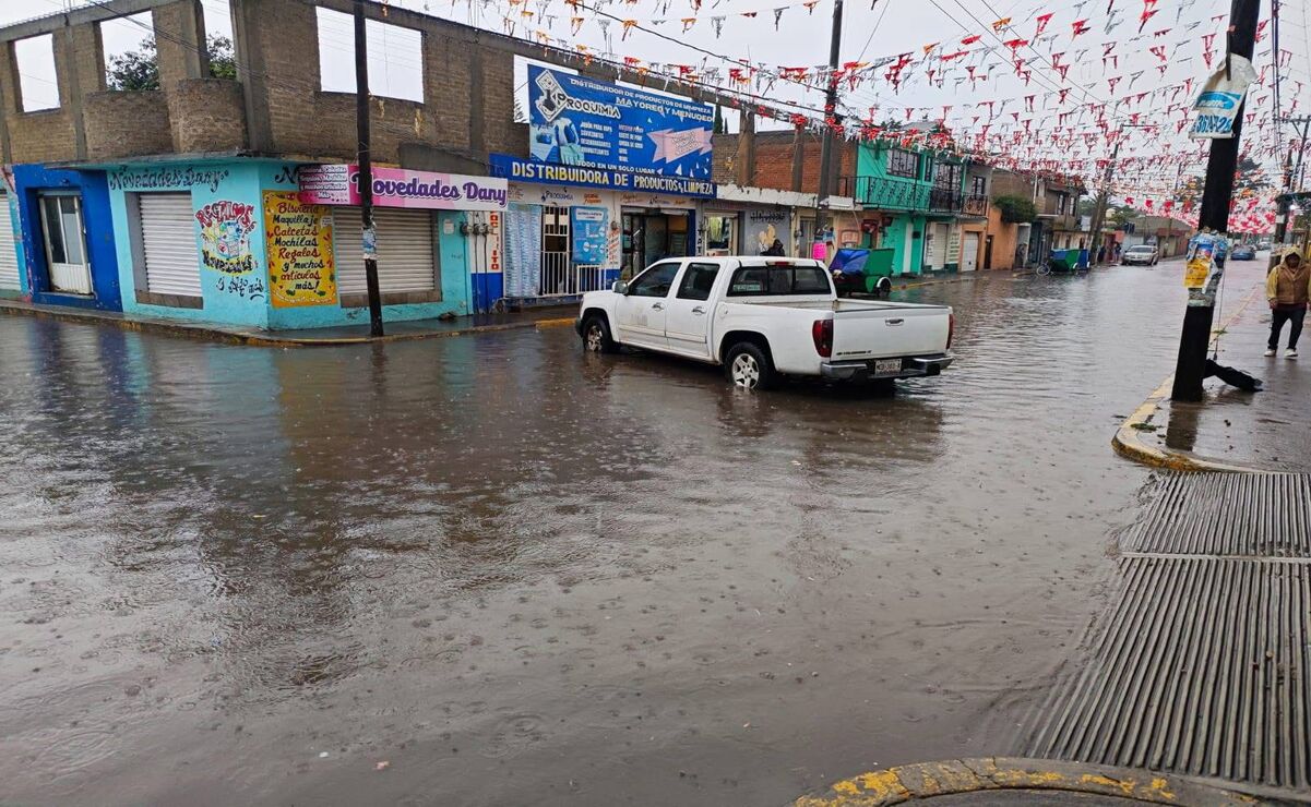 Los encharcamientos afectaron varias calles / Foto: Especial