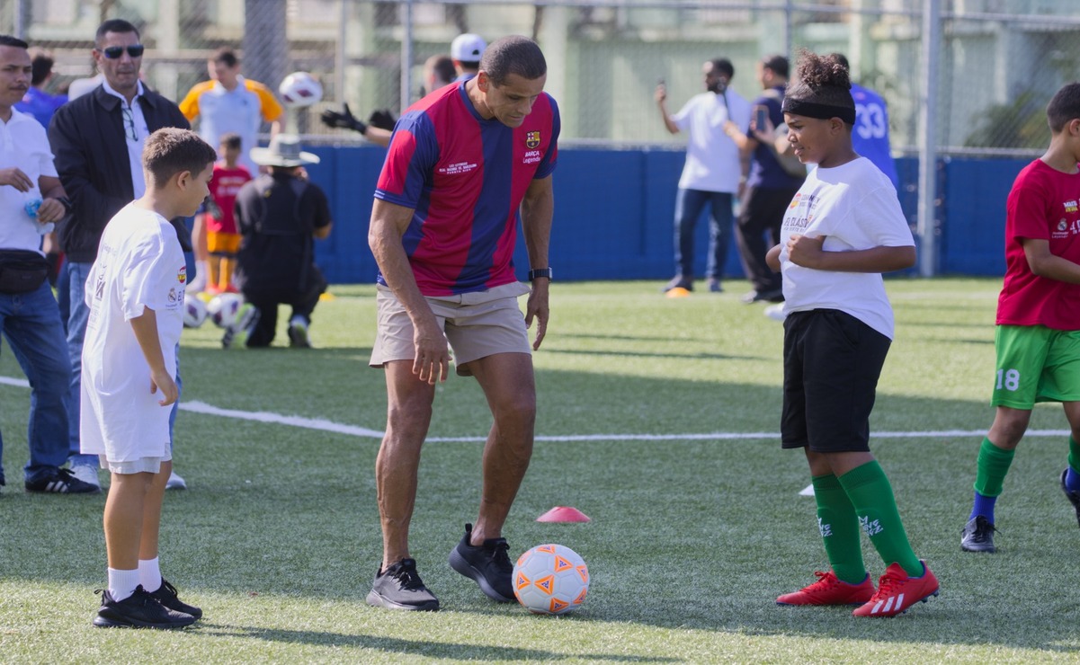 Rivaldo estará en la cancha de juego / Foto: THAIS LLORCA- AGENCIA EFE