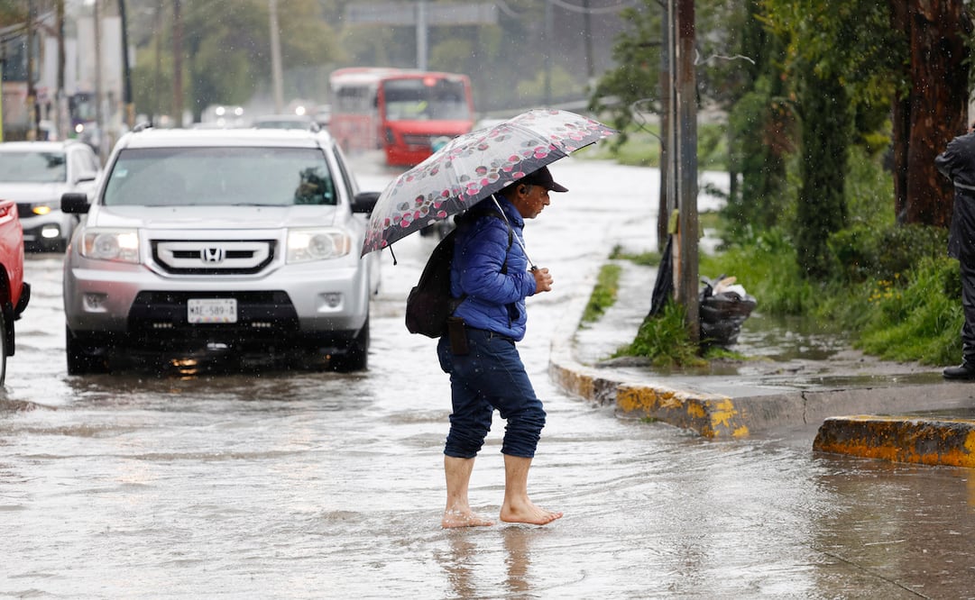 En los últimos días se ha observado cielo mayormente nublado y lluvias dispersas, algunas tormentas fuertes aisladas en el norte de la entidad. Foto: Arturo Hernández / El Universal Estado de México