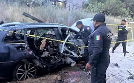 Explotan fuegos artificiales en procesión de San Francisco Tepojaco, en Cuautitlán Izcalli