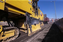 Tecnología láser llega al Periférico Norte: Así reconstruyen 108 kilómetros de la vía