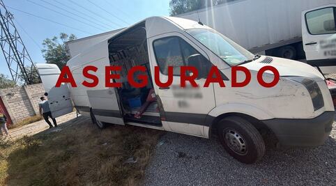 Recuperan en Zumpango cargamento de cigarros robado en Querétaro