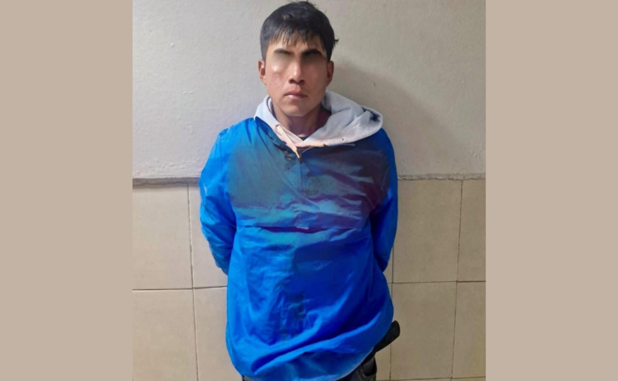 Axel “N” fue detenido como probable responsable del ilícito, mismo que conducía una motocicleta con reporte de robo. Foto: Especial