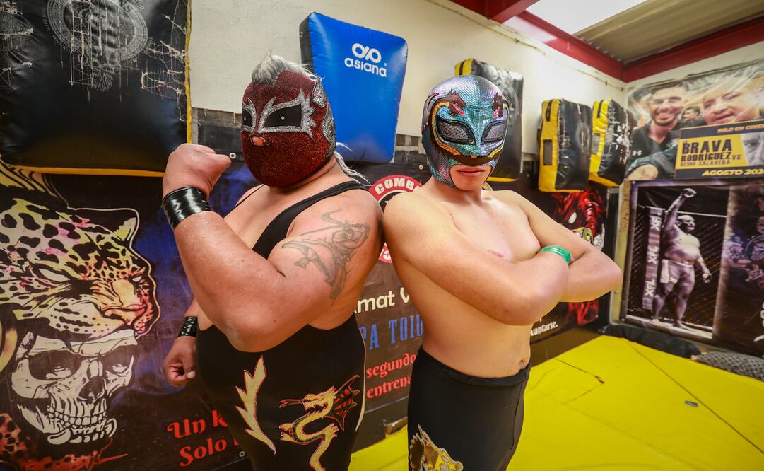 El luchador Dragon de Fuego a forjado una trayectoria de 20 años en el arte del pancracio. Foto: Alejandro Vargas / El Universal Estado de México