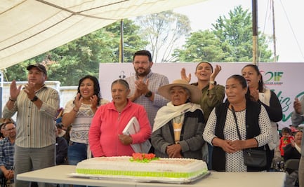 Día de las Madres: Almoloya de Juárez reconoce y celebra la labor de miles de mamás