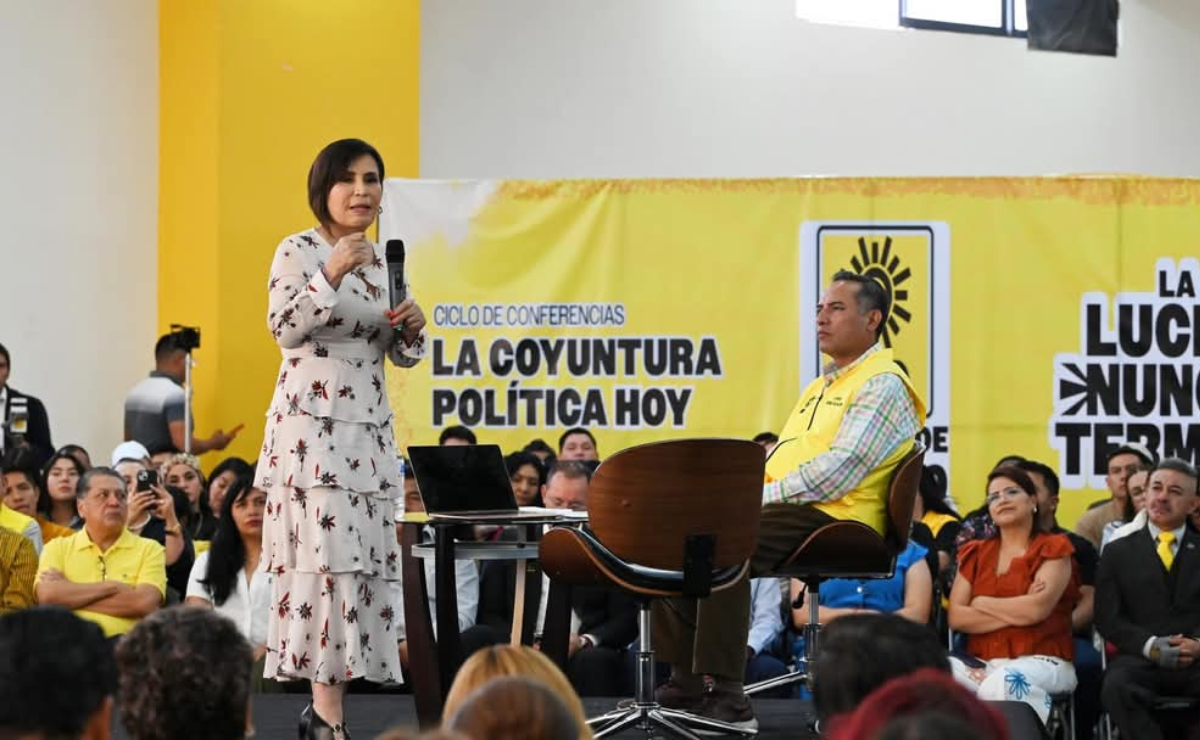 Rosario Robles se reúne con líderes del PRD mexiquense en su regreso al escenario político Foto: Especial