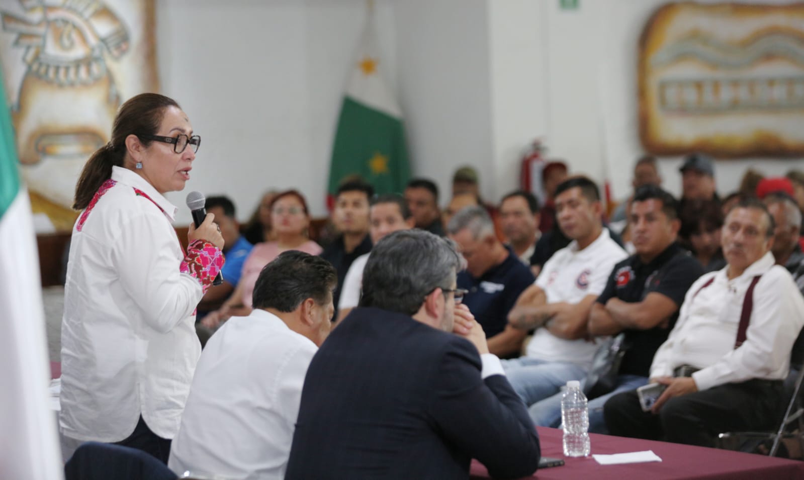 El objetivo, dijo la alcaldesa, es evitar la obstrucción de calles y avenidas, como la R1, por vehículos de carga. Foto Especial