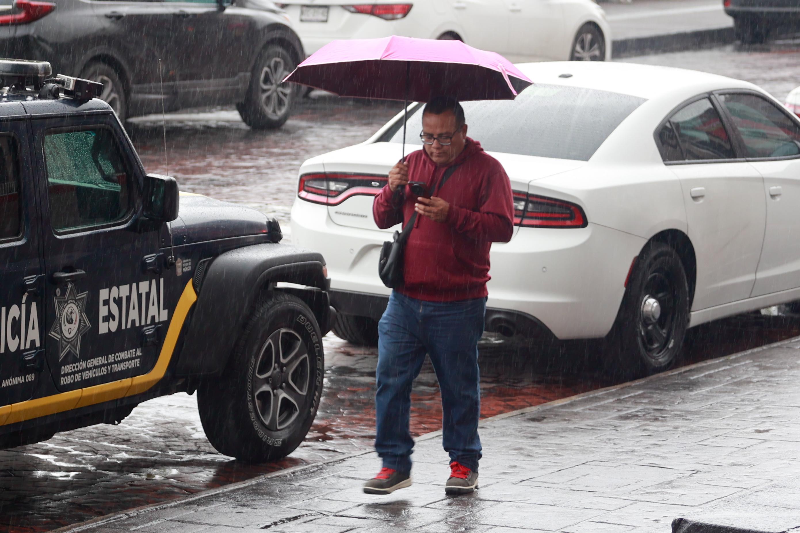 Clima: Este lunes se pronostica cielo nublado y chubascos con lluvias puntuales en Edomex y CDMX