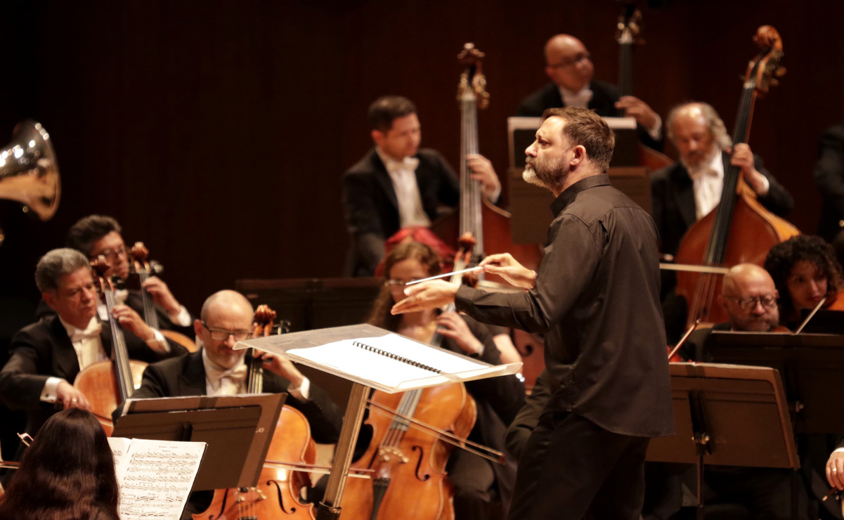 La Orquesta bajo la dirección de Rodrigo Macías, inició con la interpretación de las sinfonías de Anton Bruckner en orden cronológico. Foto: Especial