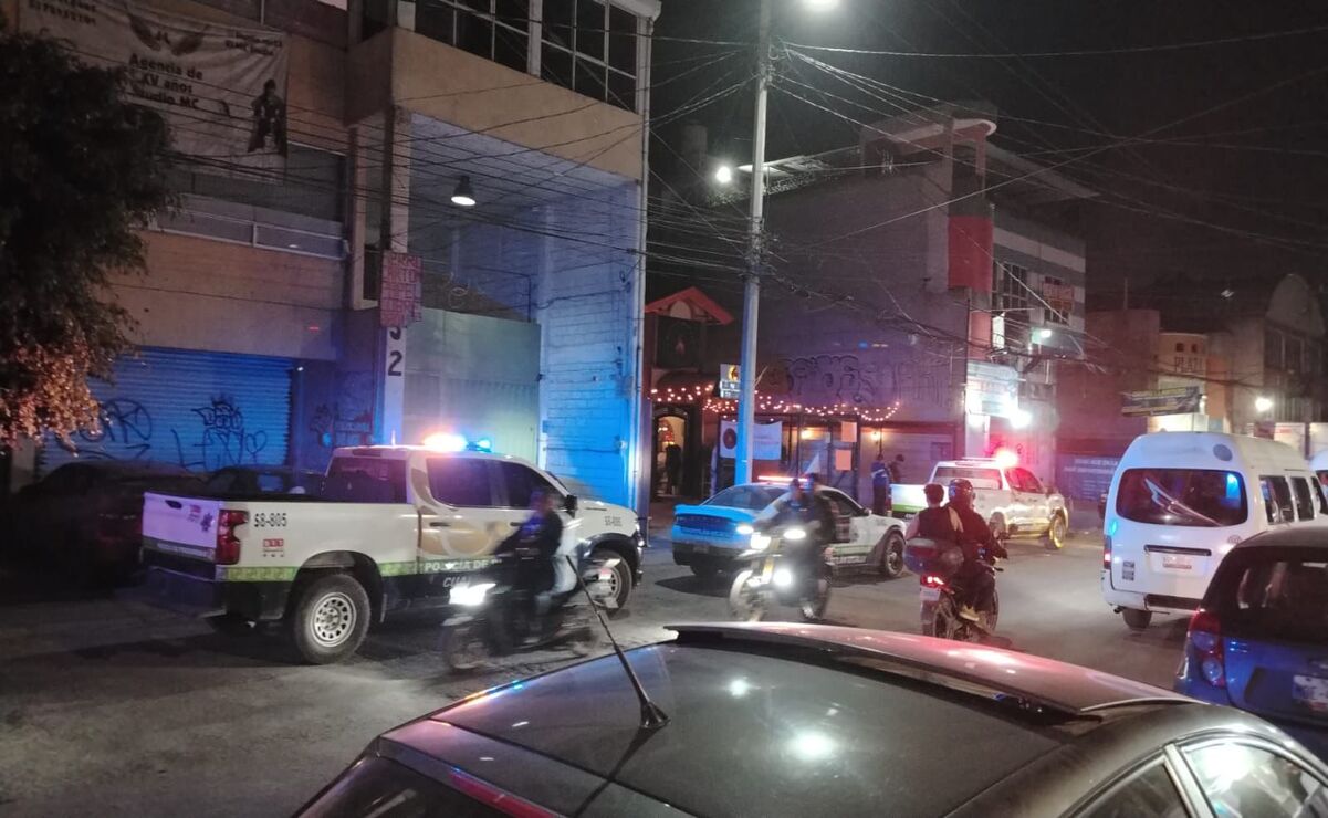 Balean a persona en chelería de Cuautitlán Izcalli, negocio sigue operando sin sellos de suspensión