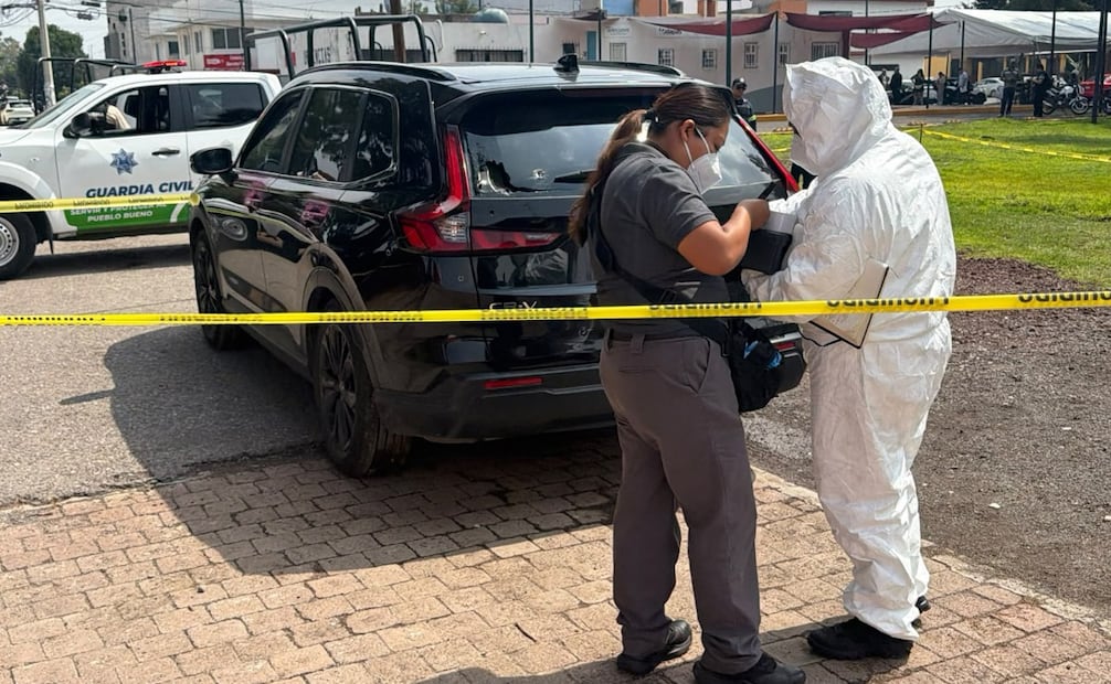 Carlos Galindo, asesor de la alcaldesa Rosi Wong, resultó lesionado en una mano durante el ataque a balazos. Foto especial