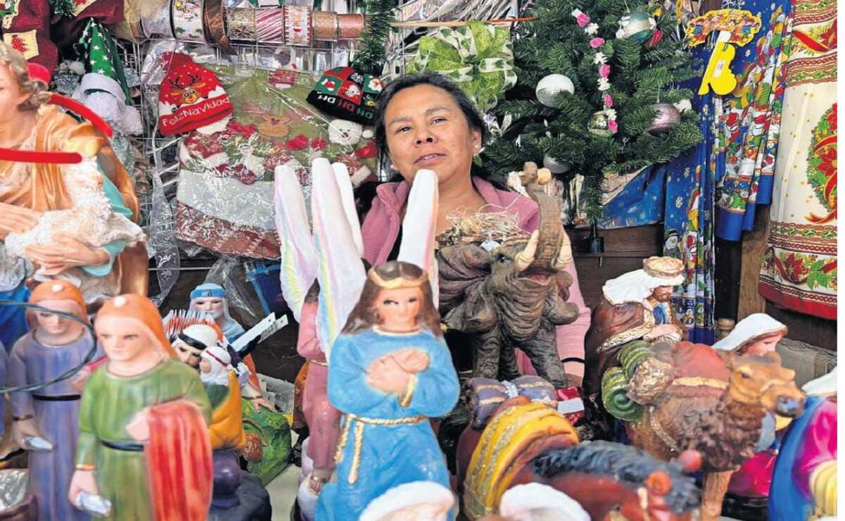 Con la Feria Navideña los locatarios esperan superar las ventas del año pasado tras la pandemia. Foto: Miguel García
