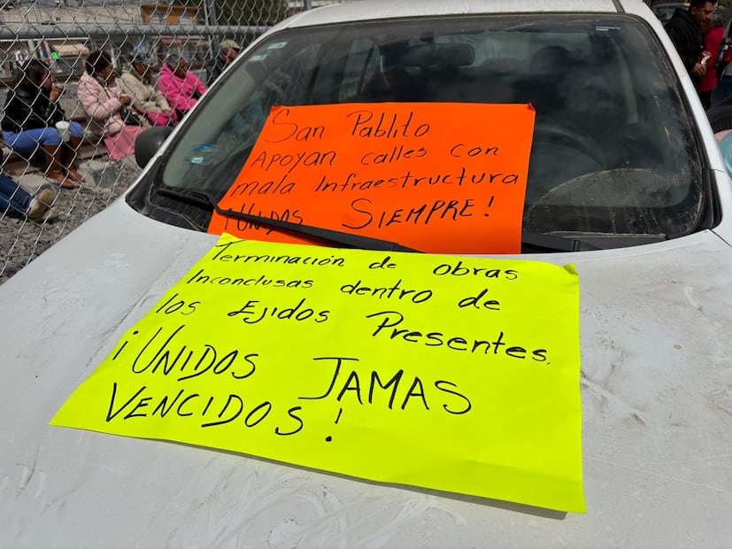 "Zacamole, no Los Agaves": Ejidatarios exigen que las estaciones del Tren Suburbano respeten los nombres históricos de sus tierras. Foto Especial