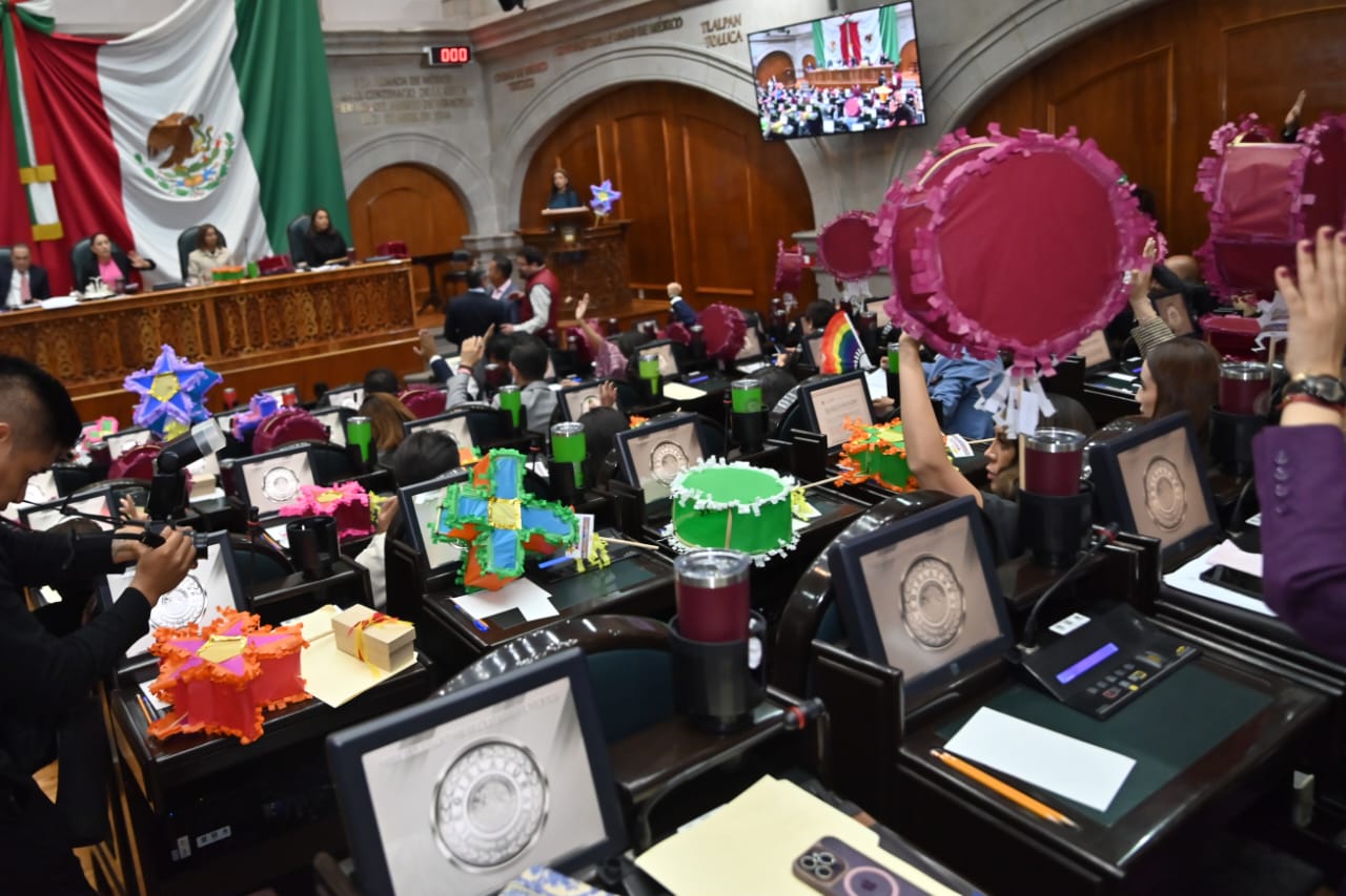 Provocar un accidente para obtener dinero de manera ilícita ahora es considerado delito grave en Edomex.