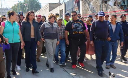 Delfina Gómez recorre zona afectada por la explosión en Chimalhuacán