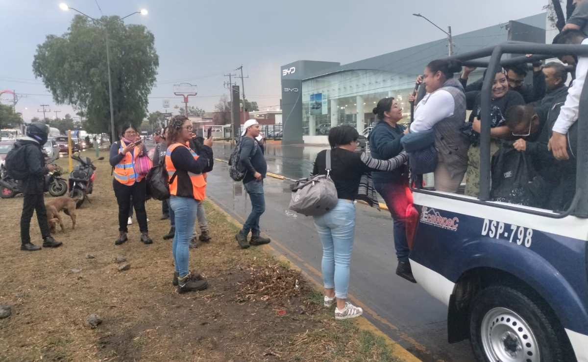 La colonia San Agustín, una de las zonas más afectadas, recibe atención prioritaria del Operativo Tormenta en Ecatepec. Foto: Especial